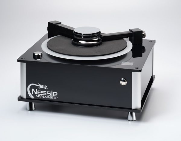 Nessie Vinylmaster Advance